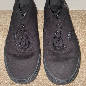 Black low top vans